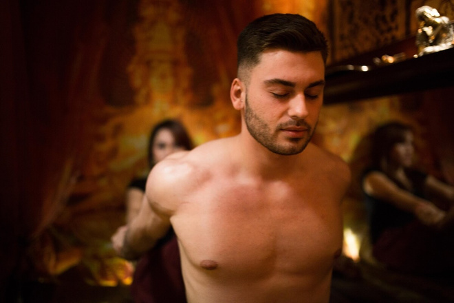 Masaż tajski z olejami aromaterapeutycznymi dla dwojga