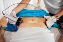 Zabieg wyszczuplająco antycellulitowy